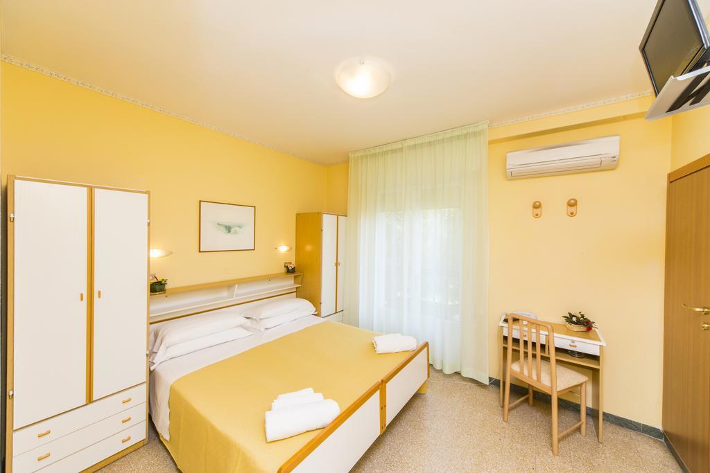 Hotel Rita Riccione Dış mekan fotoğraf